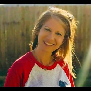 Meet your Posher, Nichole